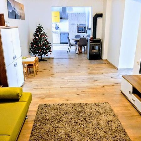 Zoe Apartment Maribor Exteriér fotografie